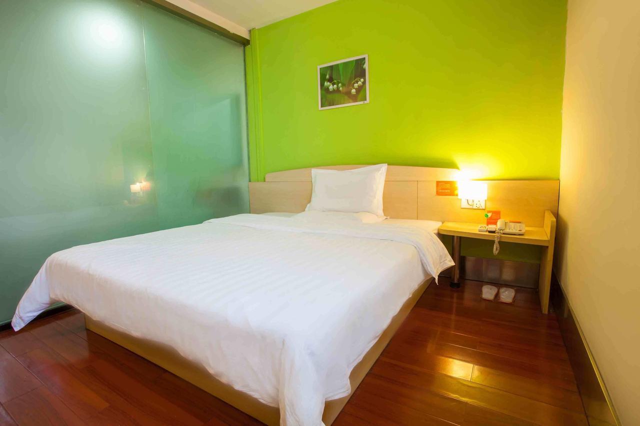 7Days Inn Huizhou Xiaojinkou Habitación foto