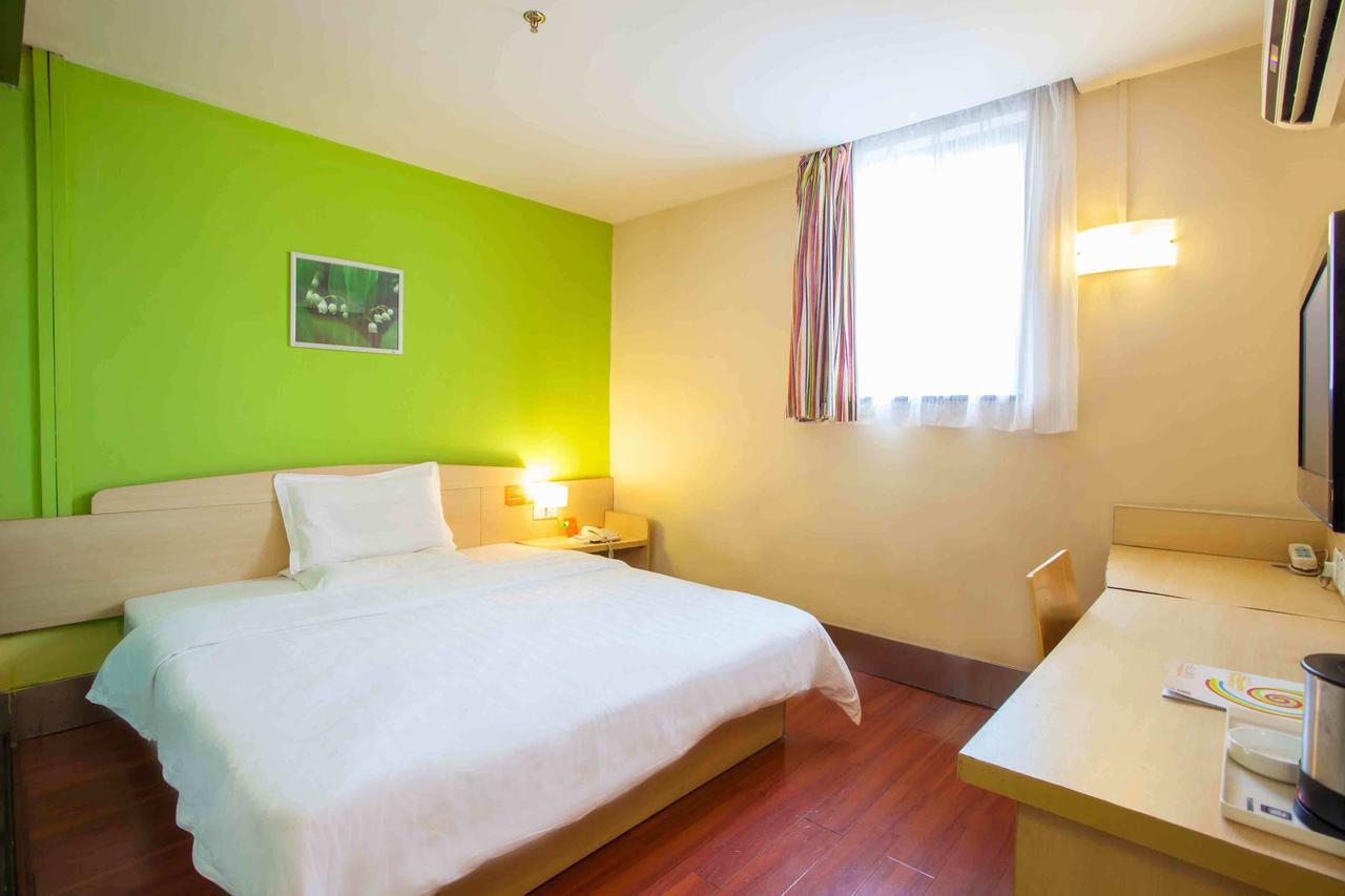 7Days Inn Huizhou Xiaojinkou Habitación foto